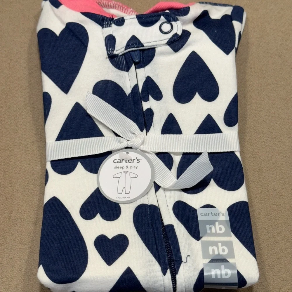 NWT Carter's Blue and White Heart Pajama Set